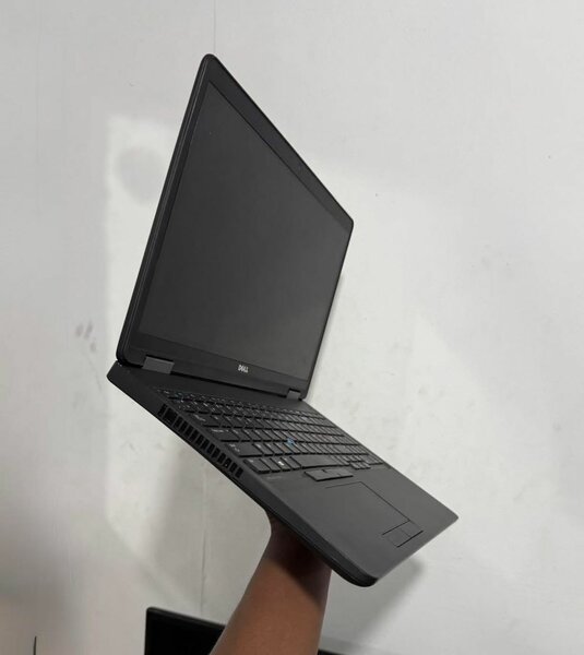 Ordinateur Portable Dell i5