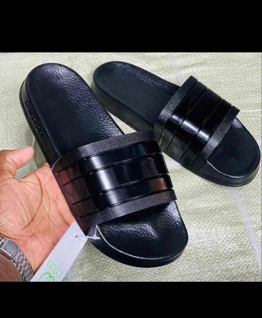Boxers 120, Gucci slides 180, Nike slides 280