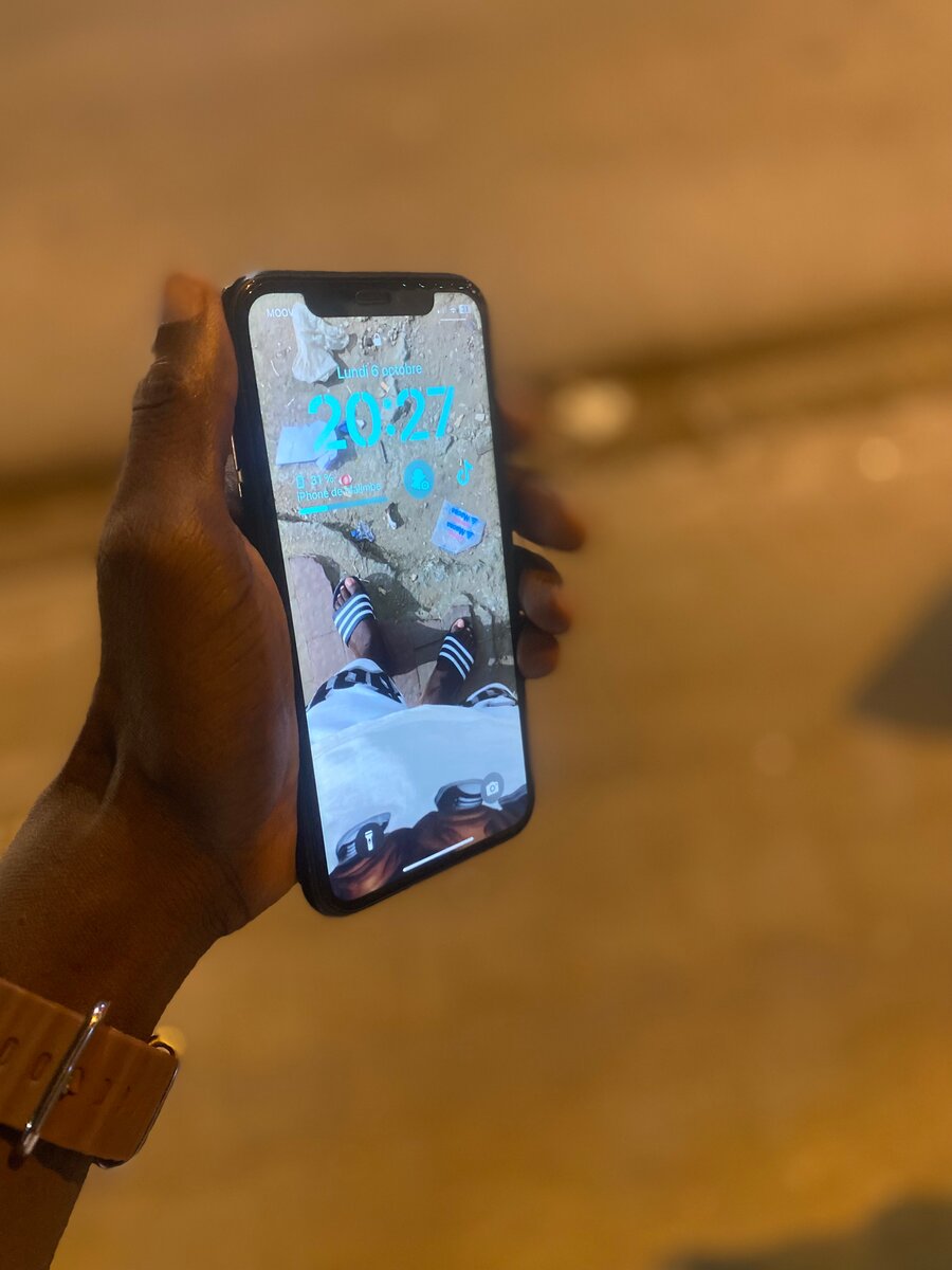 iPhone Noir Écran Incassable