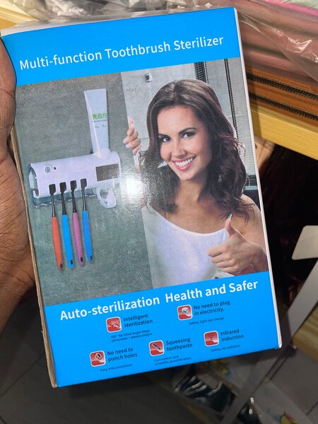 Stérilisateur de Brosse à Dents UV