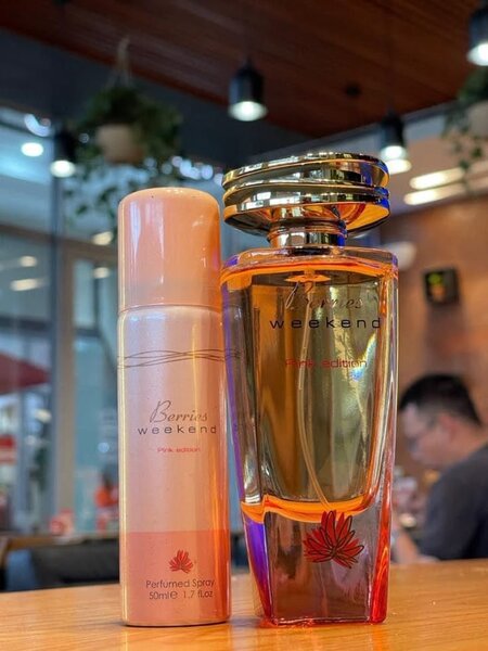 Berries Weekend Parfum Pink