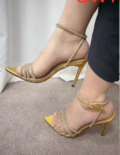 Sandales à talons élégantes