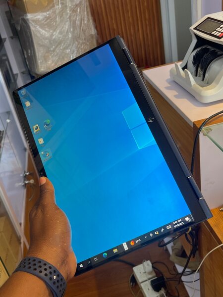 Hp Dragonfly 360 laptop