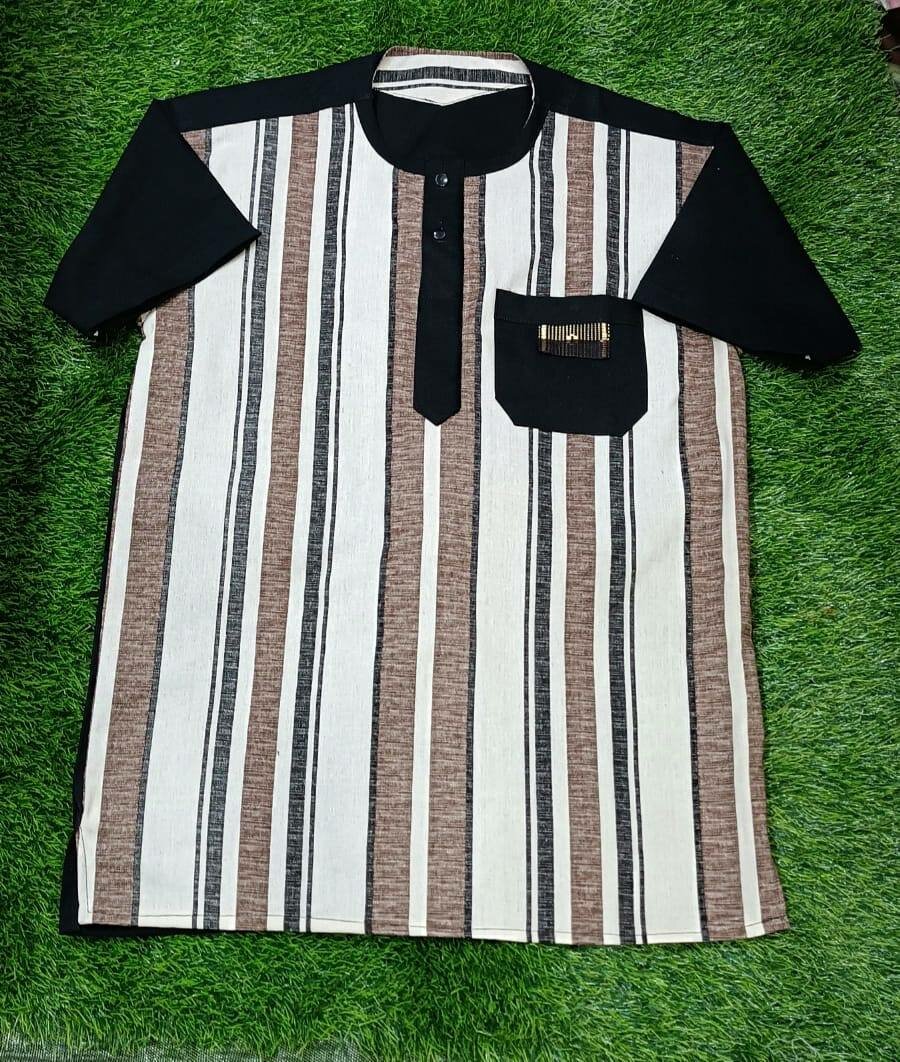 Chemises , polos et tuniques