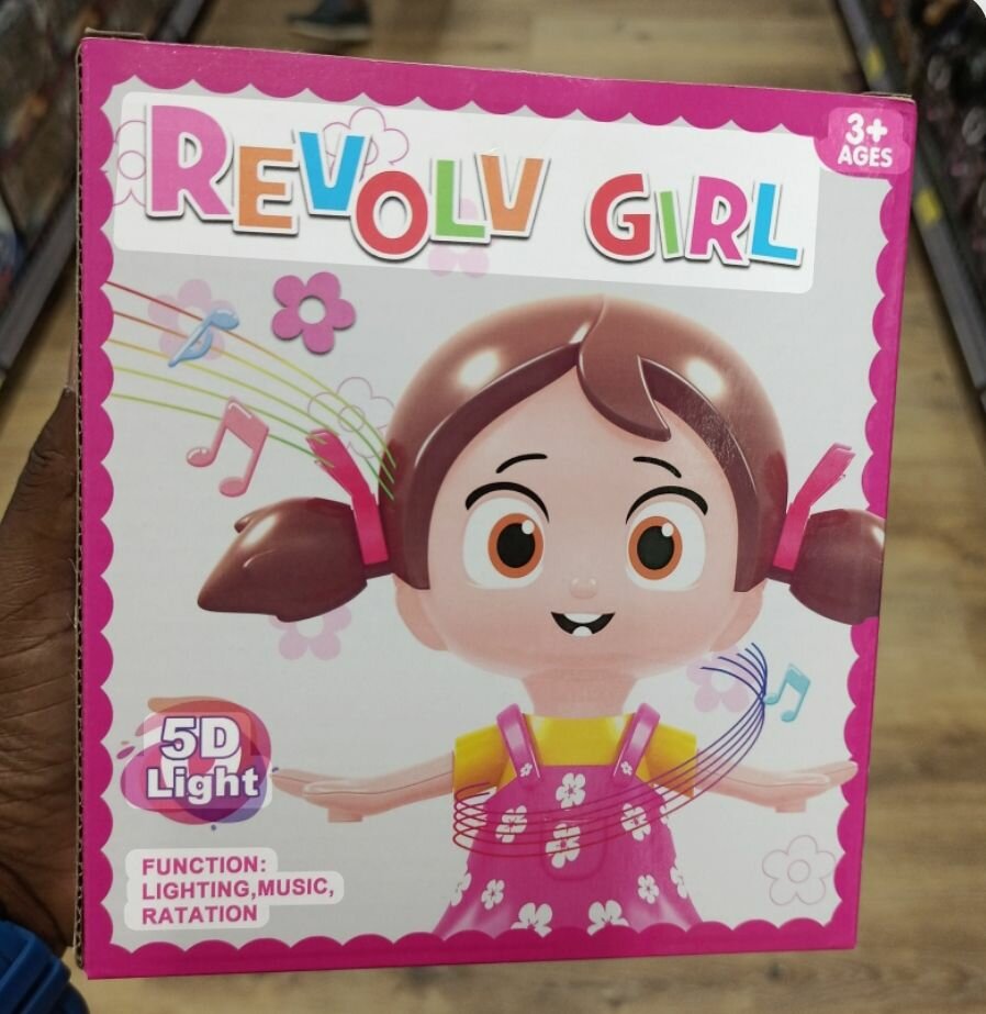 Poupée musicale lumineuse 3D