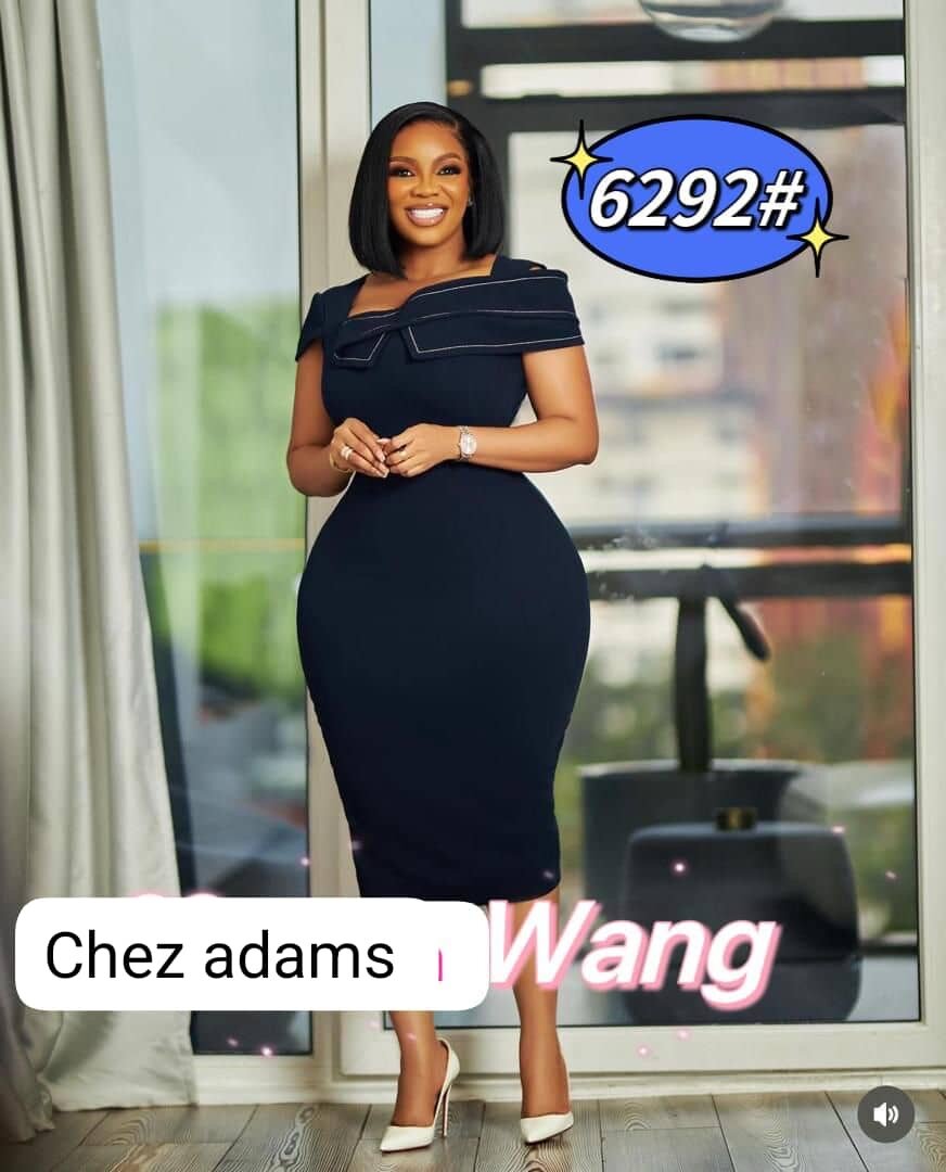 Robe élégante en noir