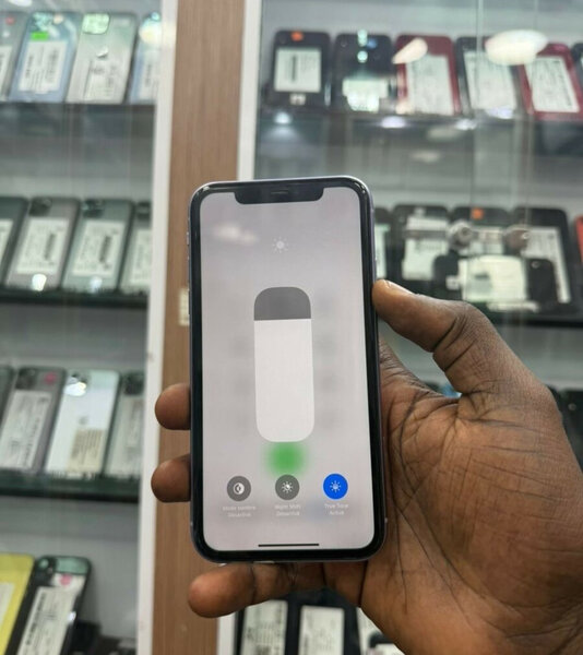iPhone 11 Violet - Reconditionné