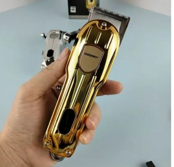 Tondeuse électrique dorée