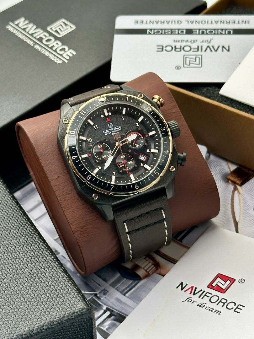 Montre Naviforce Homme Chronographe