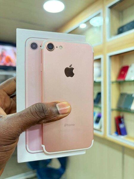 iPhone 7 simple 256giga neuf