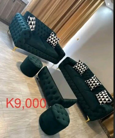 Set of 2 sofas, table + 2 poufs, emerald color