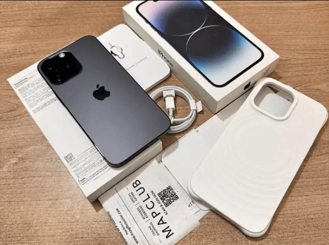 iPhone 14 Pro 256 Go Noir