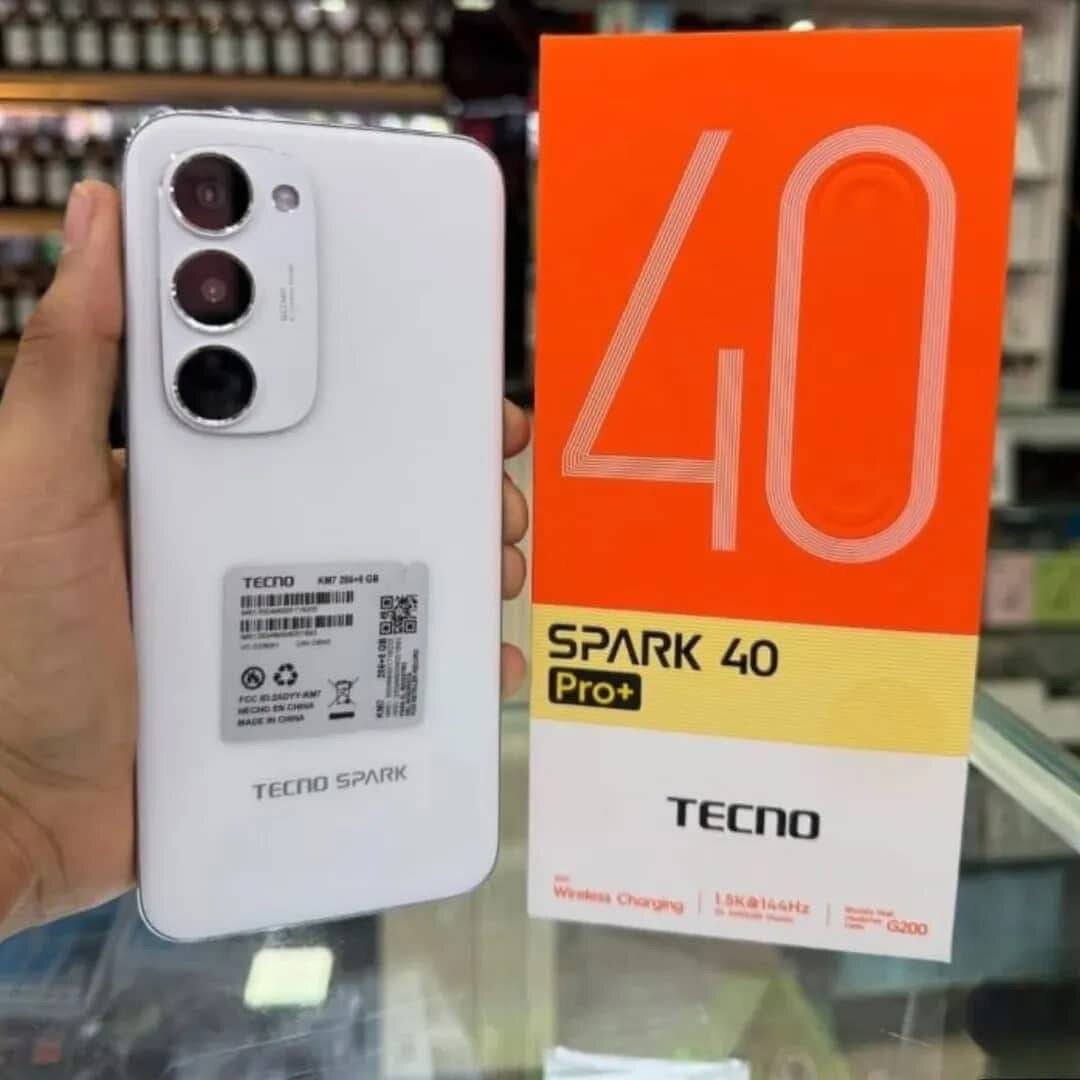 Smartphone TECNO SPARK 40 Pro+