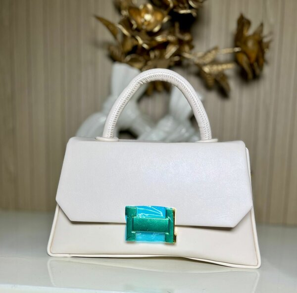 Sac à main élégant femme