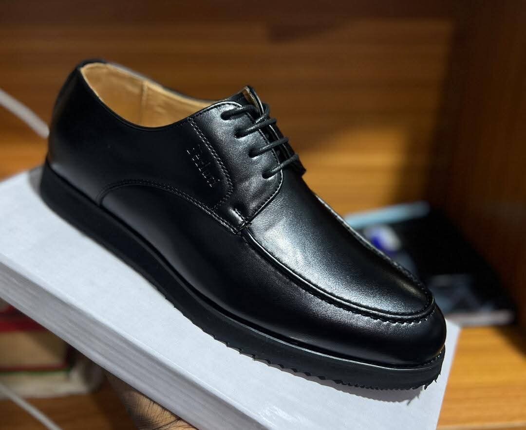 Chaussures habillées en cuir