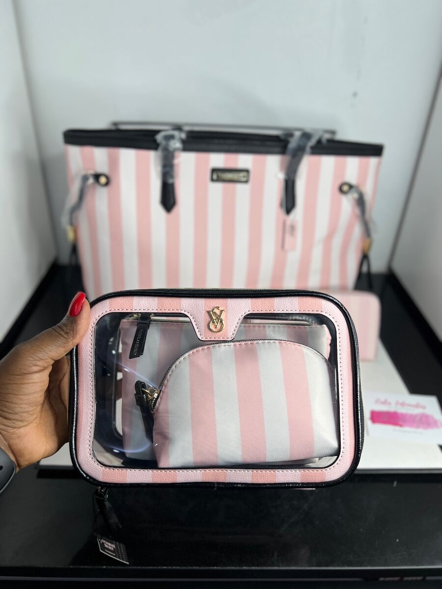 VICTORIAS SECRET BAGS