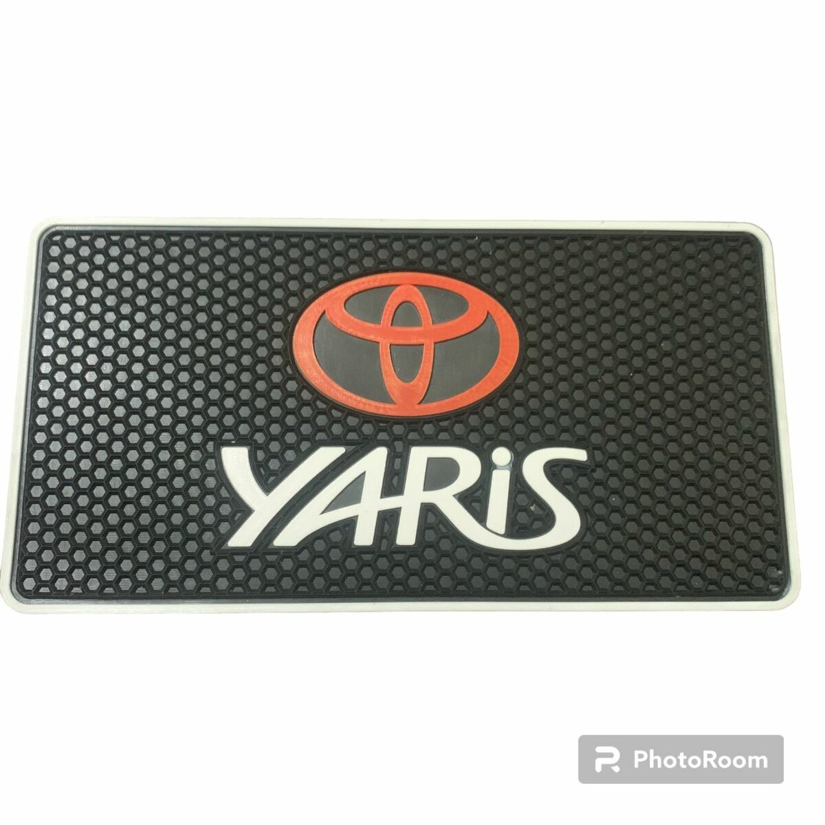 Pack of 1 Toyota Yaris non slip dashboard matt