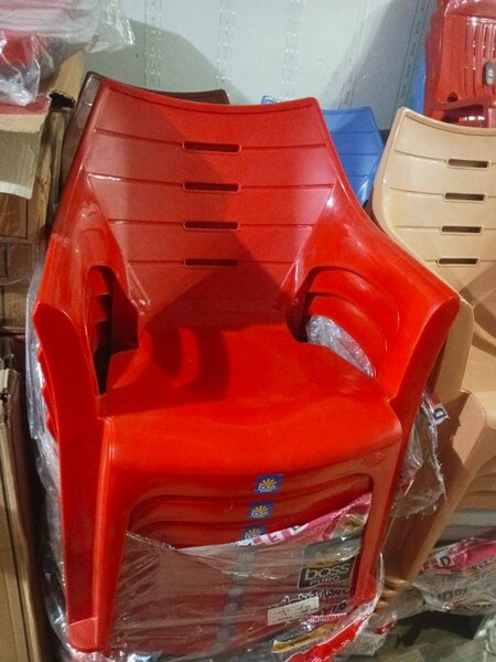 Boss Plastic Chair Boss Moulded Furniture Boss Chair Table
