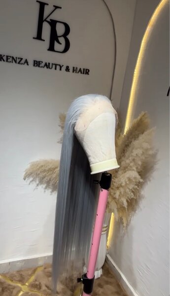 Perruque Lace Front Grise