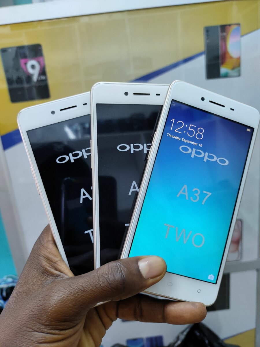 Oppo A37