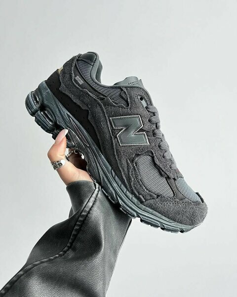 Baskets New Balance grises 40-45 neuves