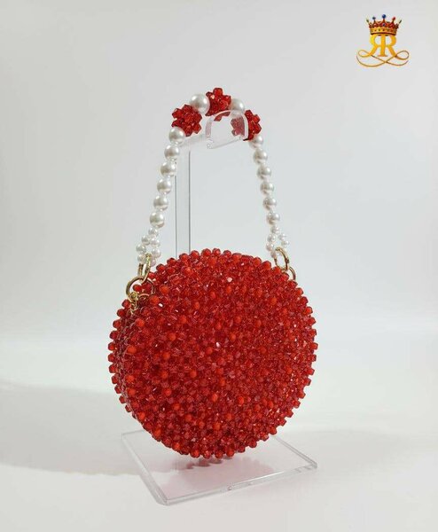 Sac à main rond en perles rouges