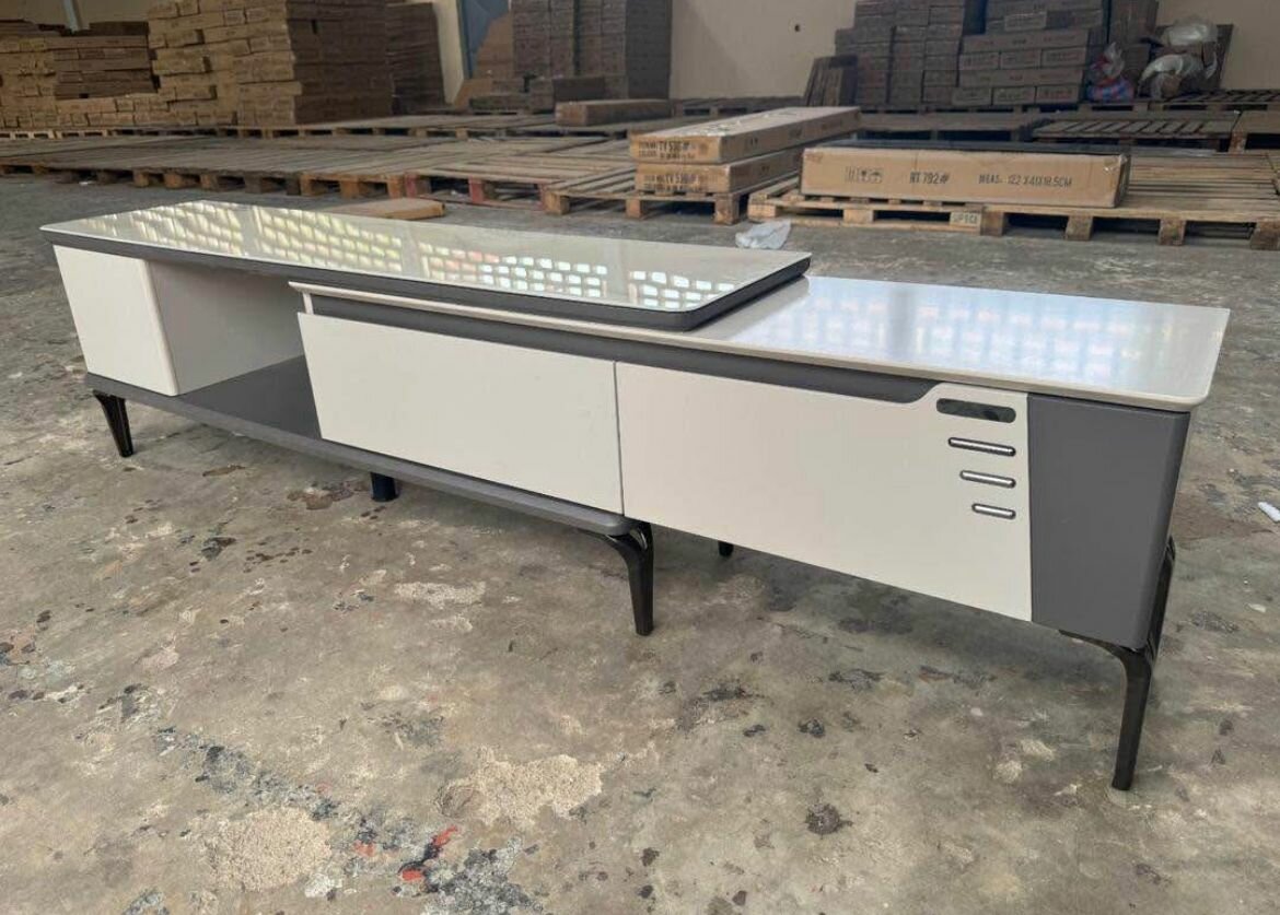 Meuble TV Moderne Élégant