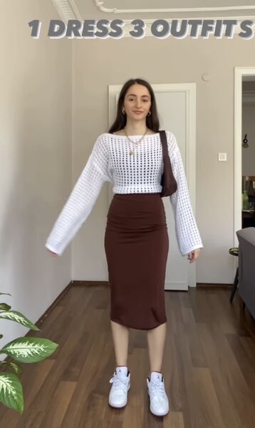 Jupe crayon marron élégante