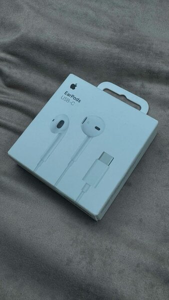 Apple EarPods USB-C