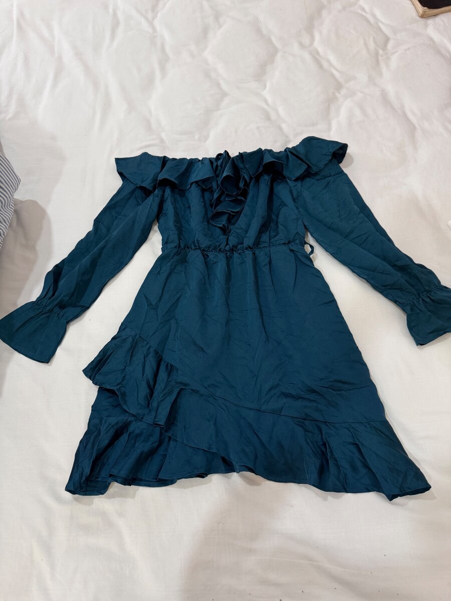 Off shoulder cocktail dress