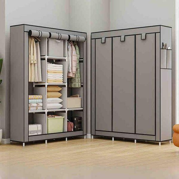 Armoire en tissu avec étagères