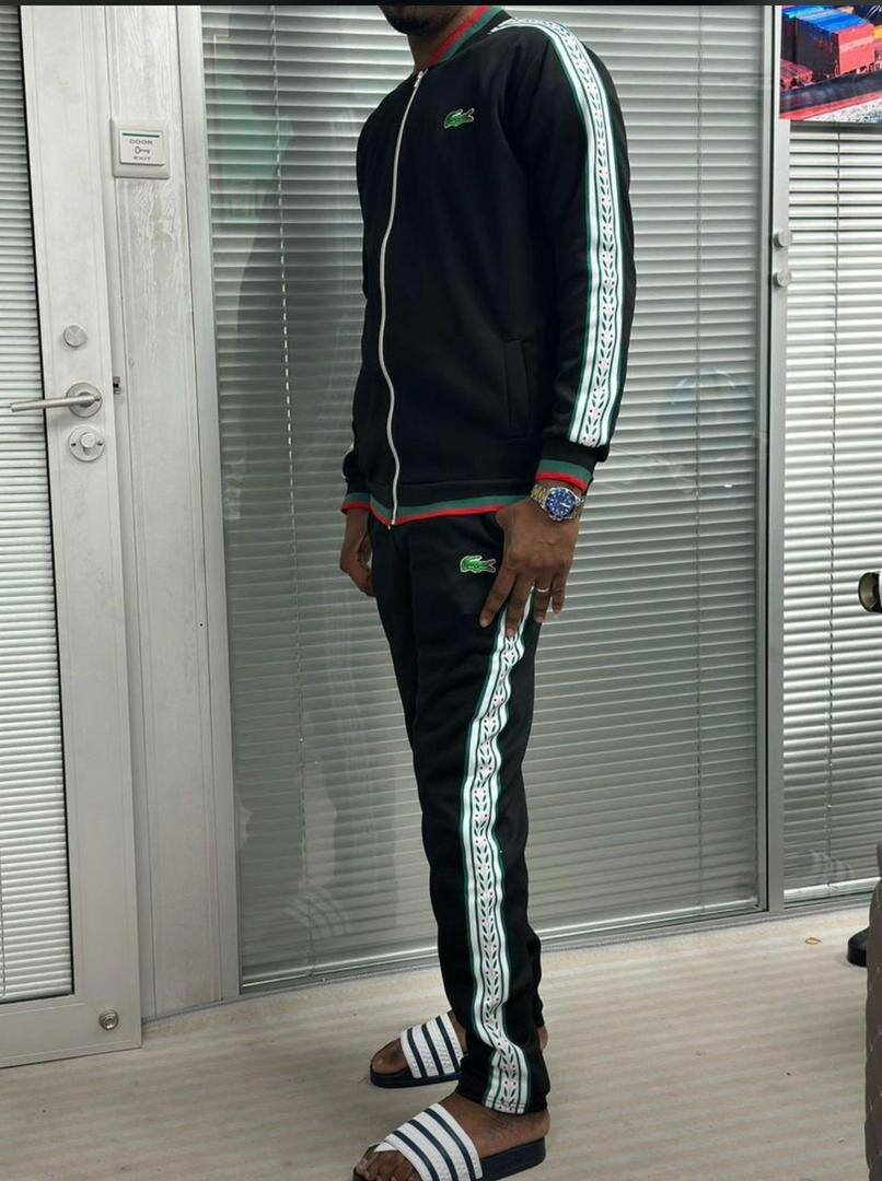 Ensemble de jogging élégant