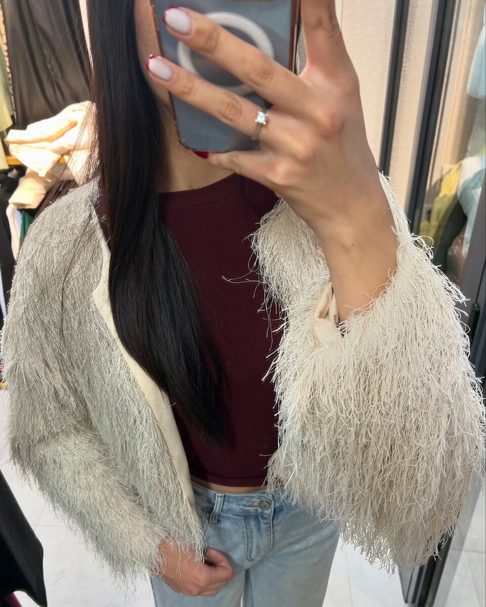 Кофточка балеро белая