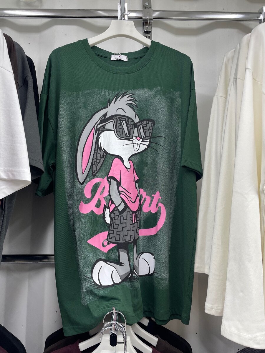 Привозные футболки из высокого качества