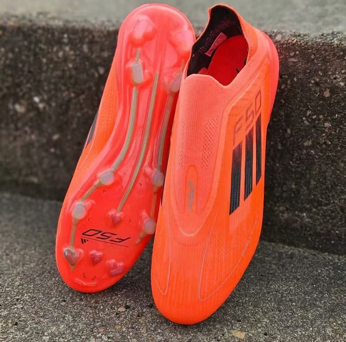 Chaussures de football f50