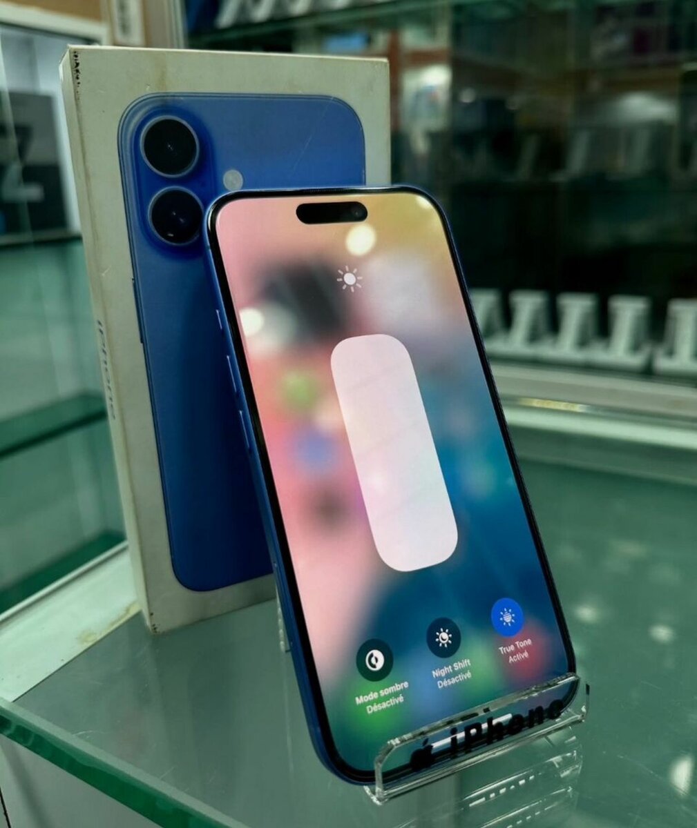 iPhone 16 Bleu 128Go