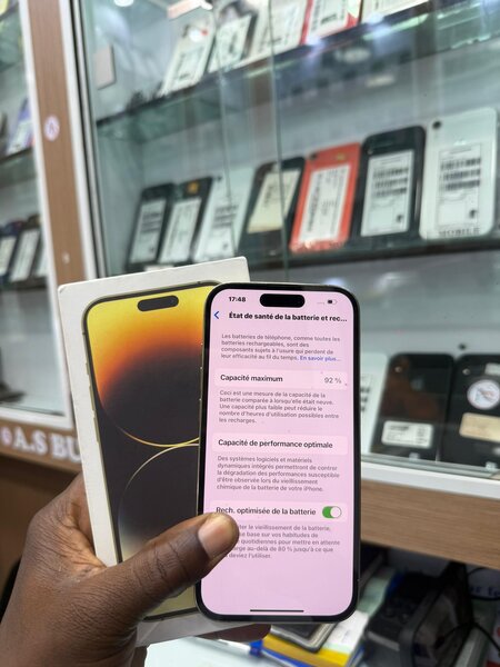 14 pro 128Go origine