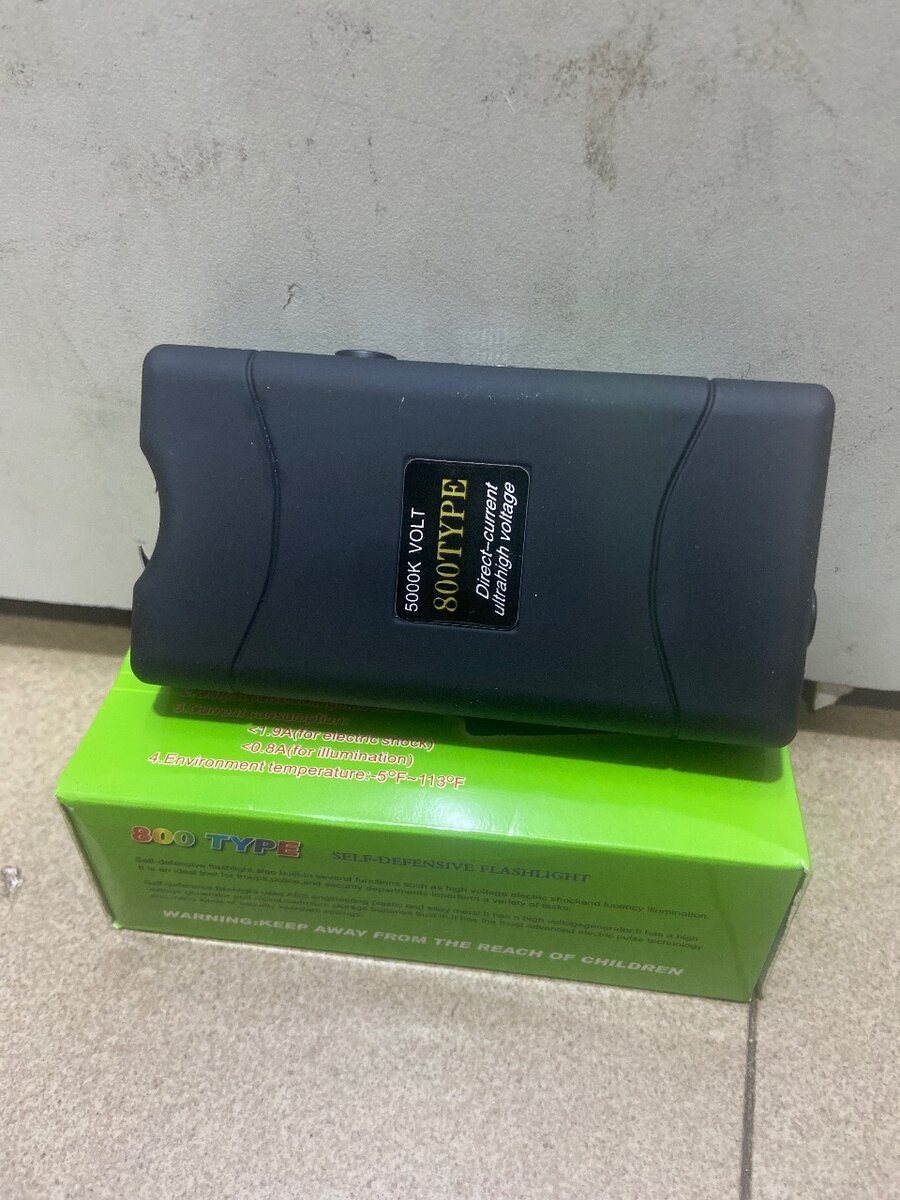 Self defence flashlight