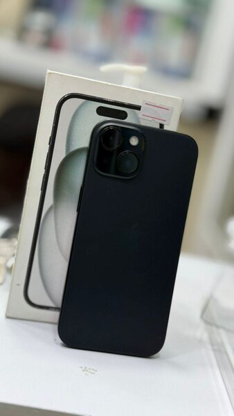 iPhone 15 Simple 256G Quasi Neuf