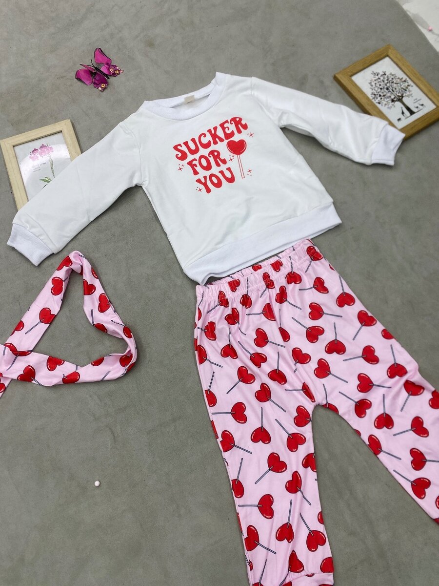 Ensembles mignons pour enfants