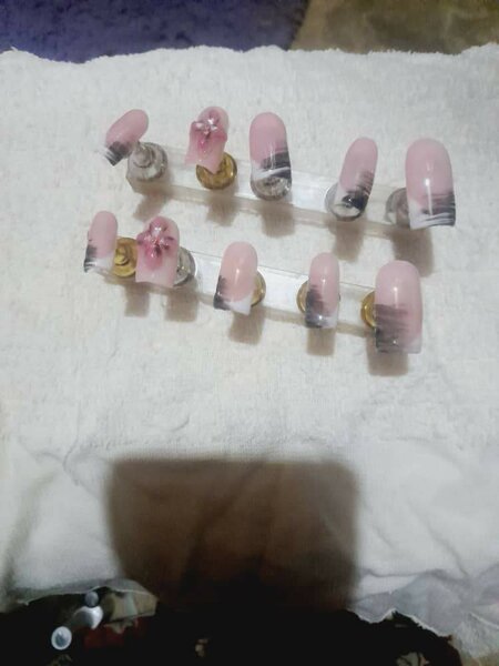 Ongles Acryliques Design Floral