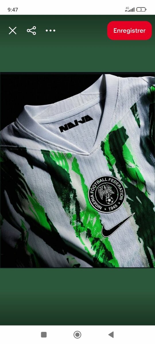 Maillot de football vert