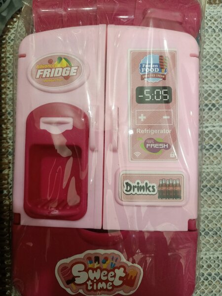 Small toy fridge