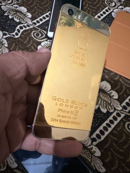 iPhone 5S Gold Edition