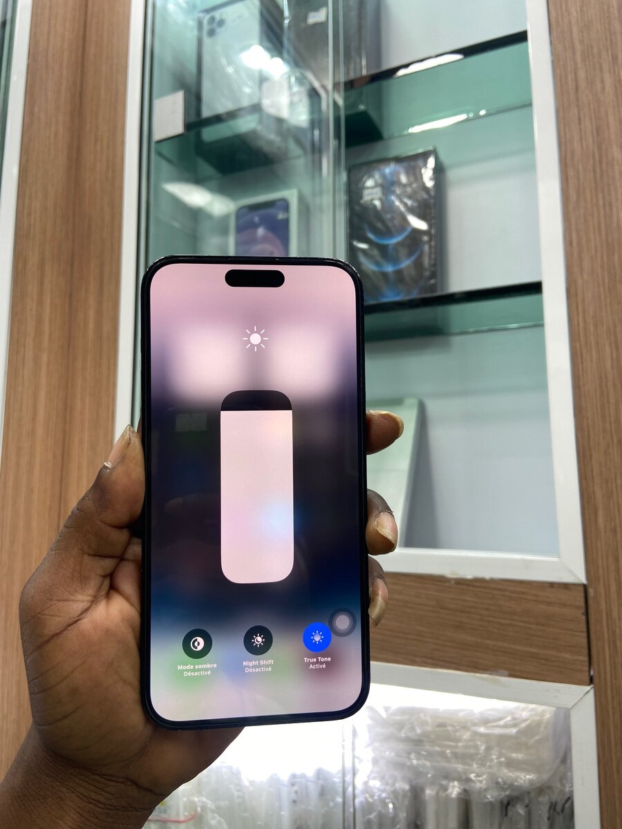 14 Pro Max 128Go quasi neuf