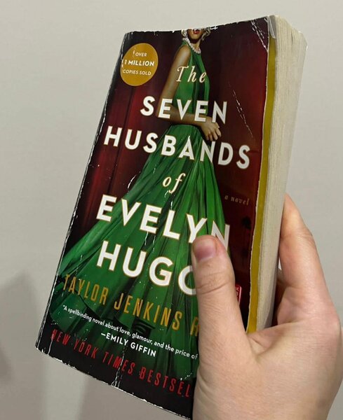 Seven husbands of Evelyn Hugo