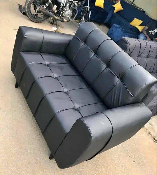 Canapé moderne en simili cuir