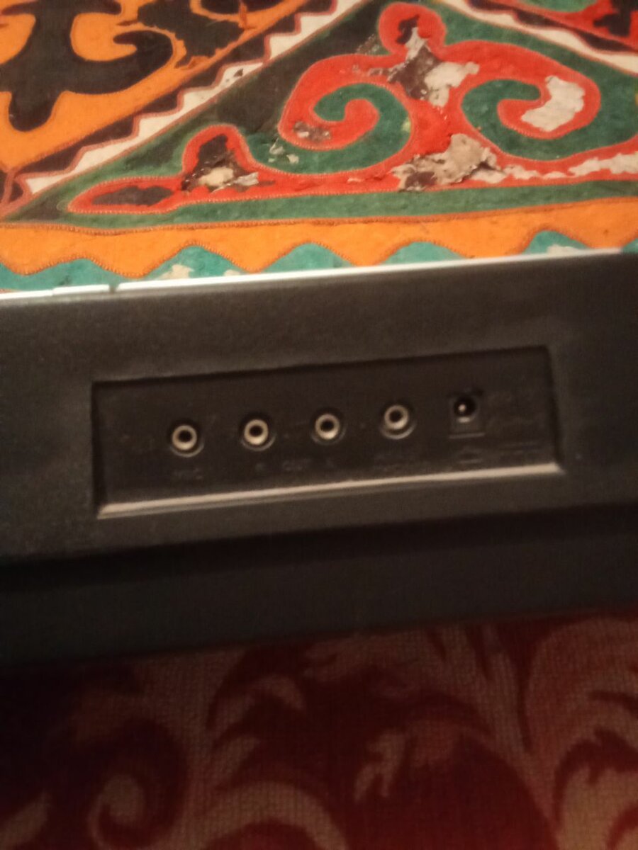 Электро пианина