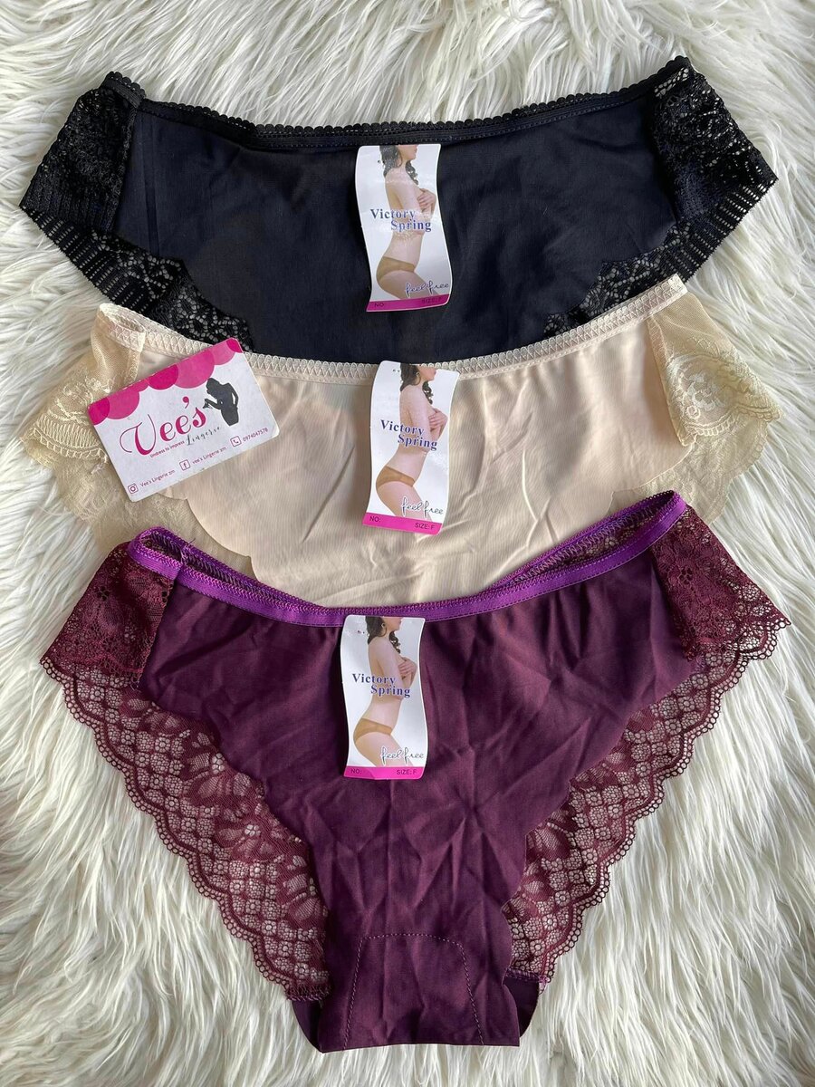 Strings et culottes pour femmes