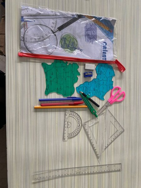 Trousse de géométrie complète